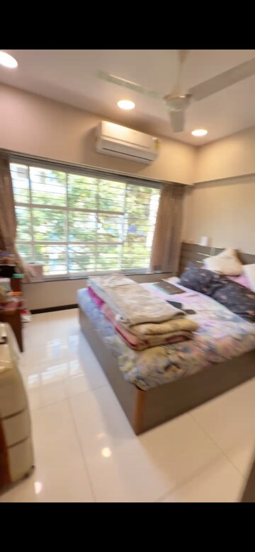 Bedroom in 1 BHK Apartment at Vashveen Apartments, Andheri West – for Rent