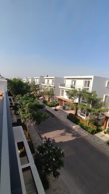Balcony in 4 BHK Villa at My Home Ankura, Tellapur – for Rent