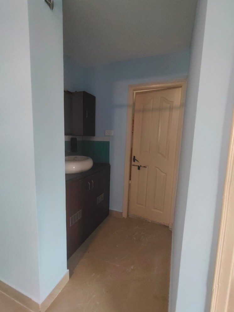 Other, regent-park 3 Bedroom 1285 Sq.Ft. Apartment In Serilingampally Hyderabad 9268887