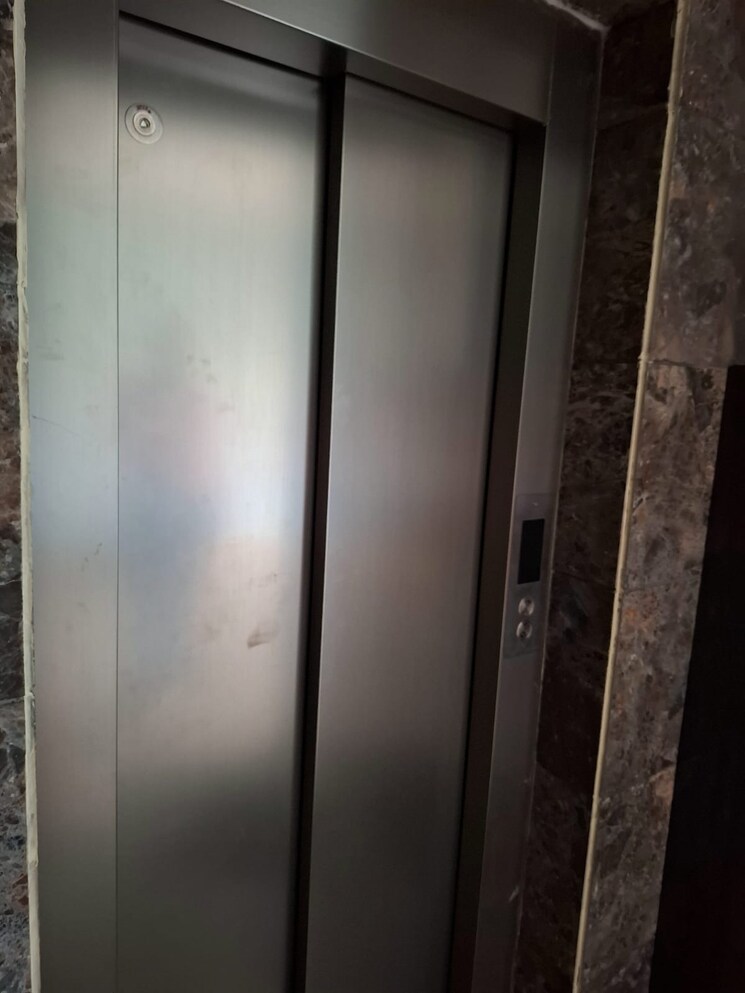 undefined, sector 57 3.5 Bedroom 2100 Sq.Ft. Builder Floor In Sector 57 Gurgaon 9268889