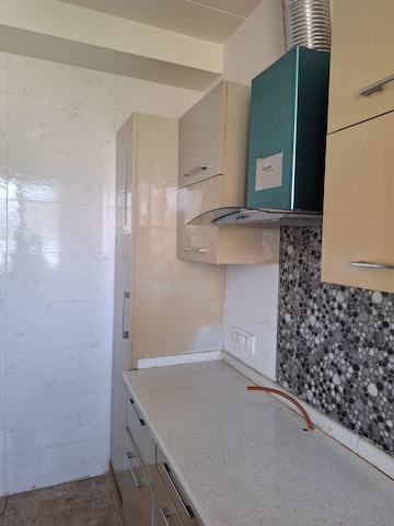 Bathroom in 3.5 BHK Builder Floor at Sector 57 – for Rent