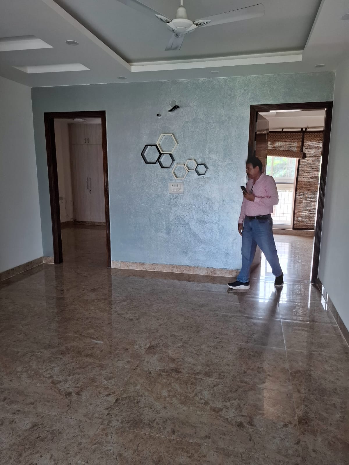 3.5 BHK + Servant Room Builder Floor For Rent in Sector 57