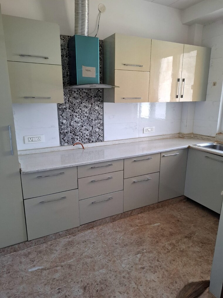 Kitchen, sector 57 3.5 Bedroom 2100 Sq.Ft. Builder Floor In Sector 57 Gurgaon 9268889