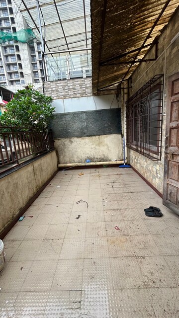 Balcony in 3 BHK Independent House at Vashi Sector 6 – for Rent