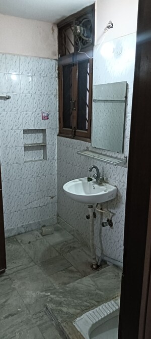 Bathroom in 2 BHK Apartment at Sector 21c – for Rent