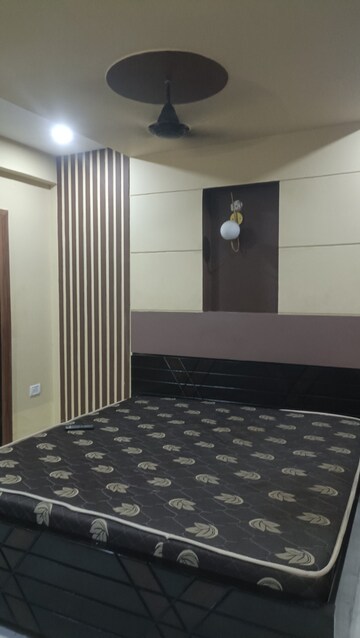 Bedroom in 2 BHK Apartment at Gardenia Gateway, Sector 75 – for Rent