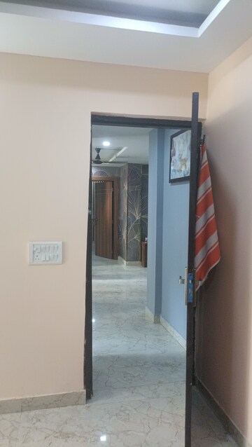 Building Lobby in 2 BHK Apartment at Gardenia Gateway, Sector 75 – for Rent