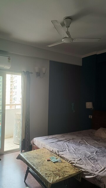 Bedroom in 3 BHK Apartment at Antriksh Golf View, Sector 78 – for Rent