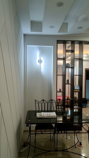 Building Lobby in 3 BHK Apartment at Antriksh Golf View, Sector 78 – for Rent