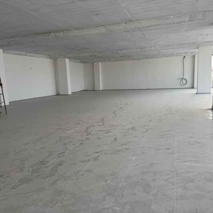 Room, kondapur Commercial Shop 3500 Sq.Ft. In Kondapur Hyderabad 9268929