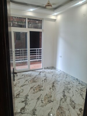 Room in 2 BHK Builder Floor at Vihaan Heritage, Sector 1 Greater Noida – for Sale