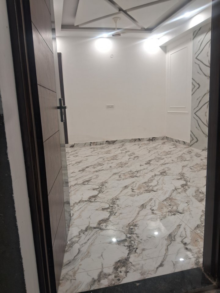 2 BHK 1050 Sq.Ft. Builder Floor in Vihaan Heritage