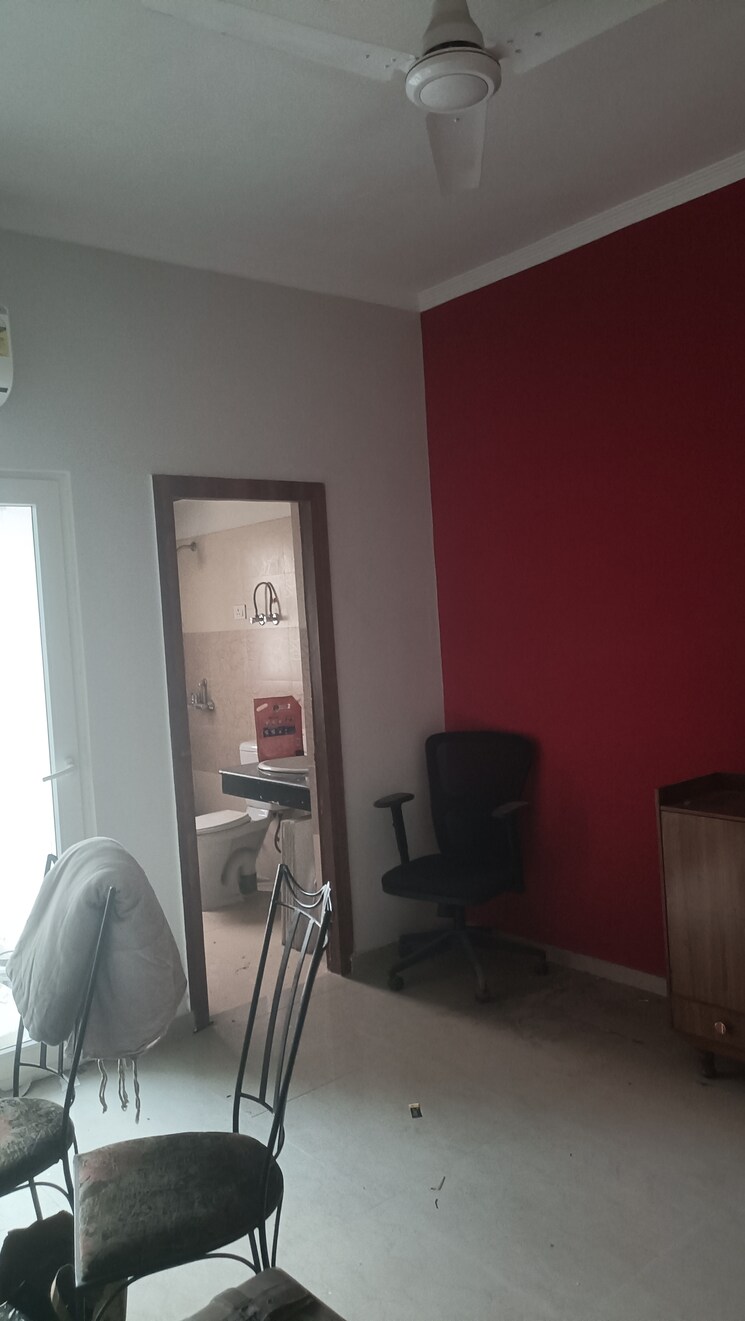 Bathroom, antriksh-golf-view 3 Bedroom 1620 Sq.Ft. Apartment In Sector 78 Noida 9268941