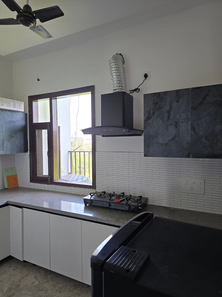 Kitchen, motia-blue-ridge 3 Bedroom 1100 Sq.Ft. Builder Floor In Dhakoli Zirakpur 9268945