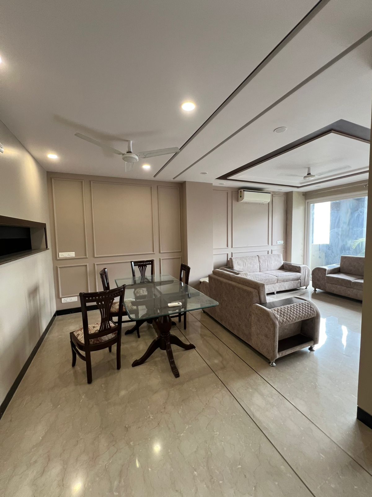 3 BHK + Pooja Room,Servant Room Builder Floor For Rent in Greater Kailash 1 