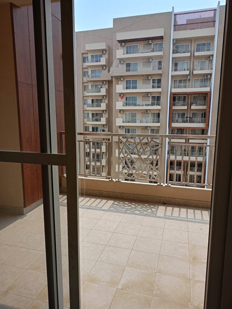 Balcony, aba-ivy-county 3 Bedroom 1656 Sq.Ft. Apartment In Sector 75 Noida 9268949