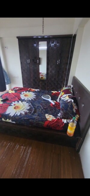 Bedroom in 3 BHK Apartment at Ravi Group Gaurav woods 2, Mira Road – for Rent