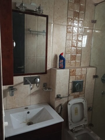 Bathroom in 3 BHK Builder Floor at Palam Vihar Residents Association, Palam Vihar – for Rent