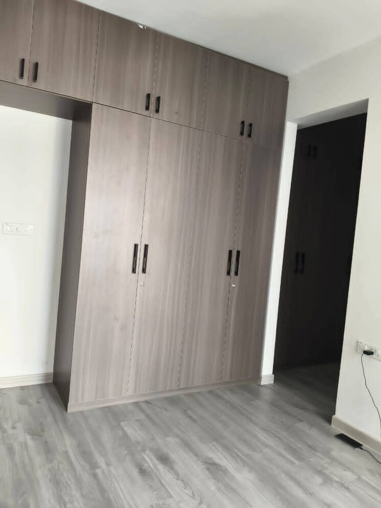 Room, hero-homes-gurgaon 2 Bedroom 1099 Sq.Ft. Apartment In Sector 104 Gurgaon 9268958