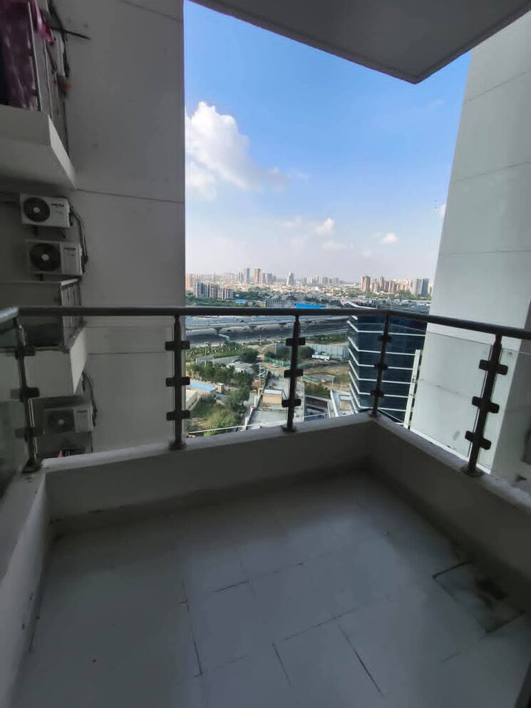 Balcony, hero-homes-gurgaon 2 Bedroom 1099 Sq.Ft. Apartment In Sector 104 Gurgaon 9268958
