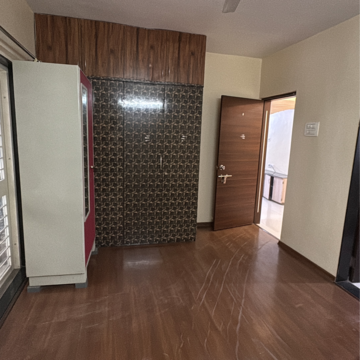 Bedroom in 3 BHK Apartment at Salunkhe Vihar Society – for Rent