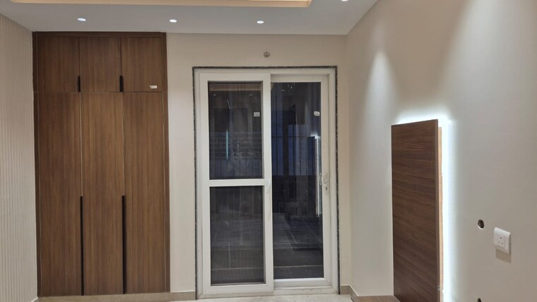 Other, unitech-the-world-spa 3 Bedroom 2805 Sq.Ft. Apartment In Sector 30 Gurgaon 9268972