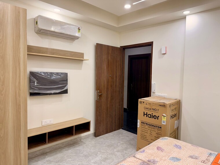 Living Room, sector 57 1 Bedroom 500 Sq.Ft. Builder Floor In Sector 57 Gurgaon 9268975