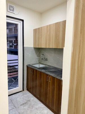 Kitchen in 1 BHK Builder Floor at Sector 57 – for Rent