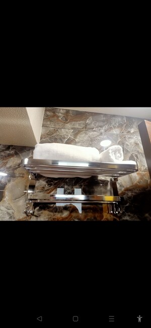 Furnished Amenities in  Showroom at Mira CHS Mira Road East, Mira Road East – for Rent