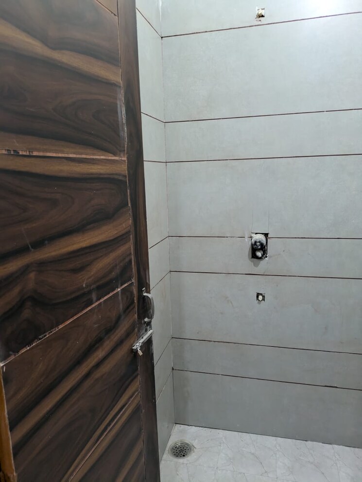 undefined, kishanpura 4 Bedroom 1450 Sq.Ft. Independent House In Kishanpura Zirakpur 9268984