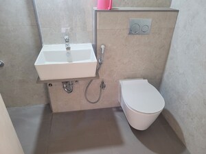 Bathroom in 4 BHK Apartment at Ethique Hrishikesh CHS, Model Colony – for Rent