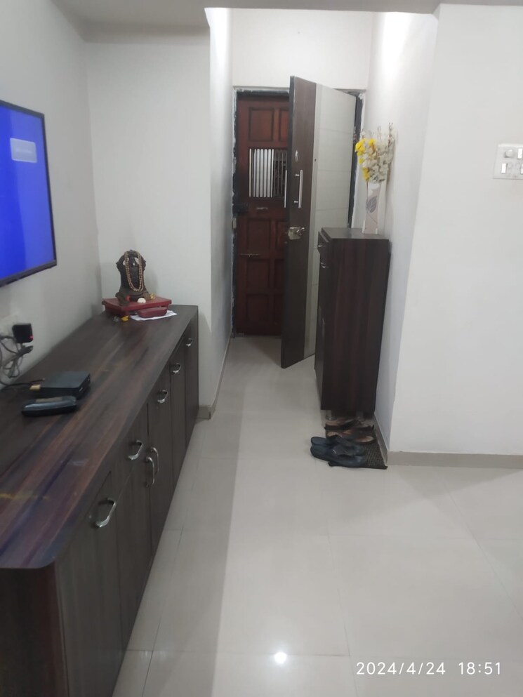 Living Room, suvrat-chs 2 Bedroom 650 Sq.Ft. Apartment In Tembhi Naka Thane 9269008