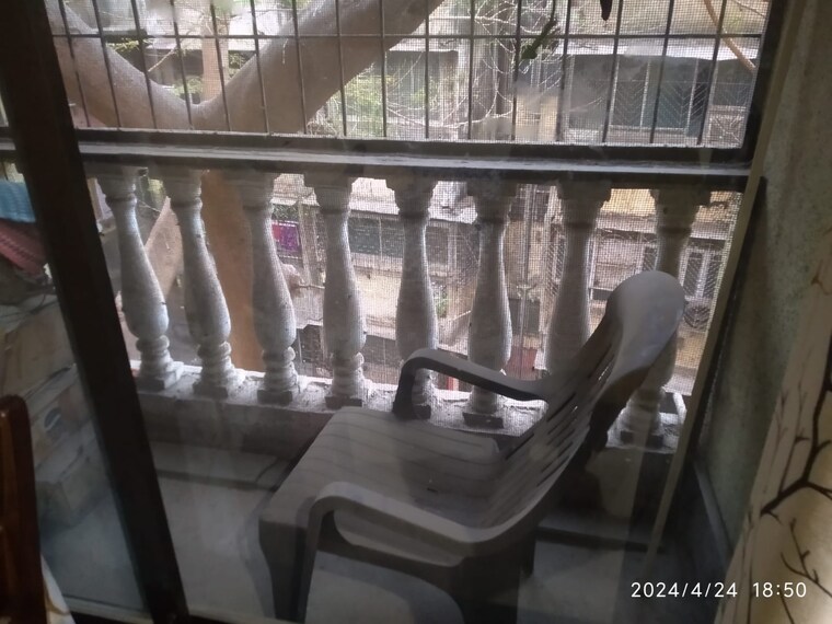 Balcony, suvrat-chs 2 Bedroom 650 Sq.Ft. Apartment In Tembhi Naka Thane 9269008