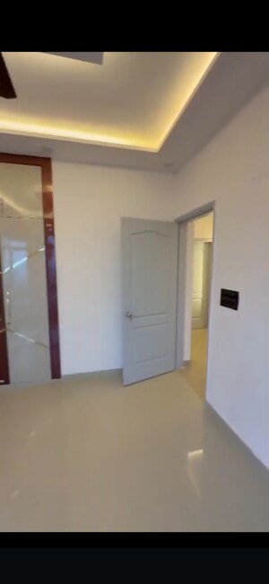 Room in 2 BHK Apartment at Raheja Atharva, Sector 109 – for Rent