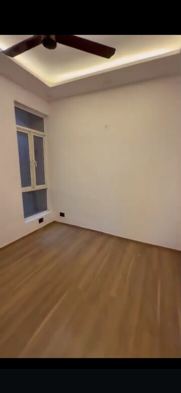 Room in 2 BHK Apartment at Raheja Atharva, Sector 109 – for Rent