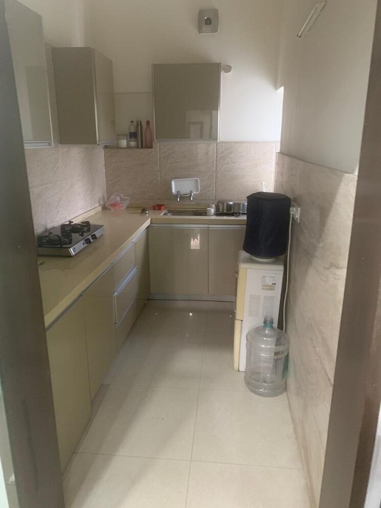 Kitchen, kalkaji 4 Bedroom 1800 Sq.Ft. Builder Floor In Kalkaji Delhi 9269022