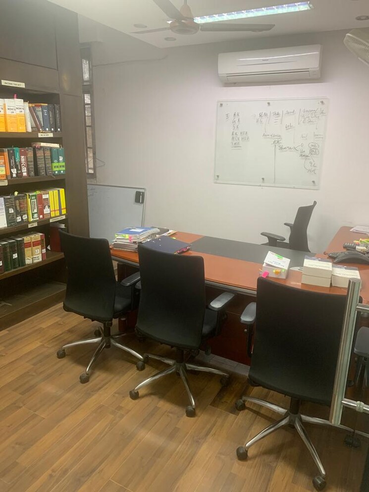 Master Bedroom, kalkaji 4 Bedroom 1800 Sq.Ft. Builder Floor In Kalkaji Delhi 9269022