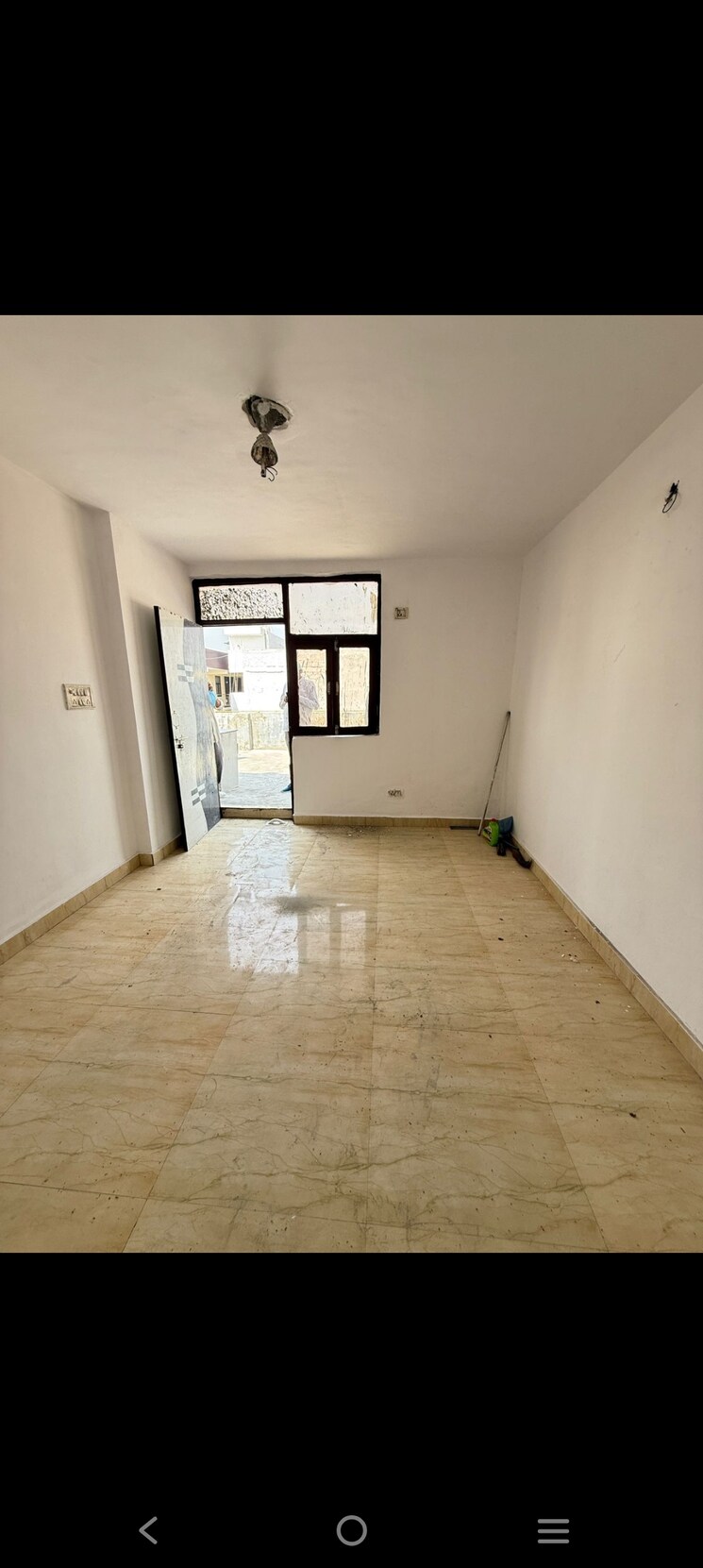 Room, saket 1 RK 350 Sq.Ft. Builder Floor In Saket Delhi 9269026