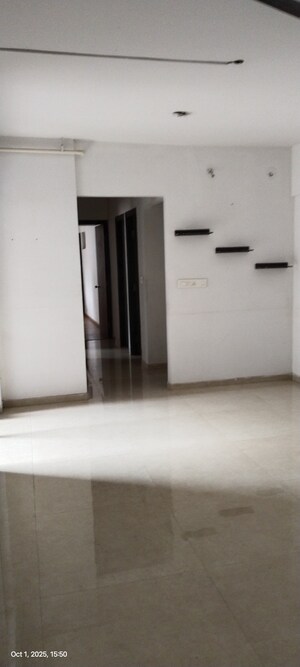 2 BHK Apartment For Rent in Lodha Palava Downtown, Dombivli East