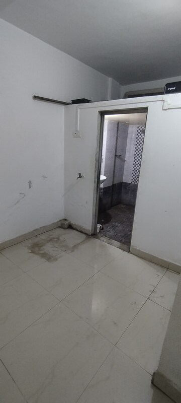 Room in 4 BHK Villa at Adajan – for Sale