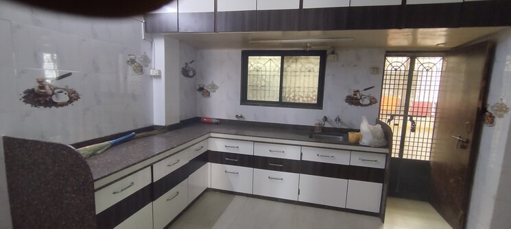 Kitchen, adajan 4 Bedroom 155 Sq.Yd. Villa In Adajan Surat 9269084