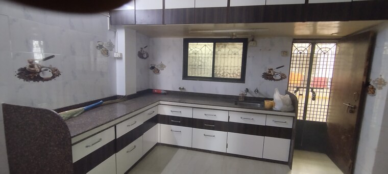 Kitchen, adajan 4 Bedroom 155 Sq.Yd. Villa In Adajan Surat 9269084