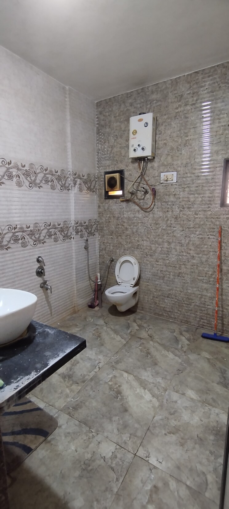 Bathroom, adajan 4 Bedroom 155 Sq.Yd. Villa In Adajan Surat 9269084