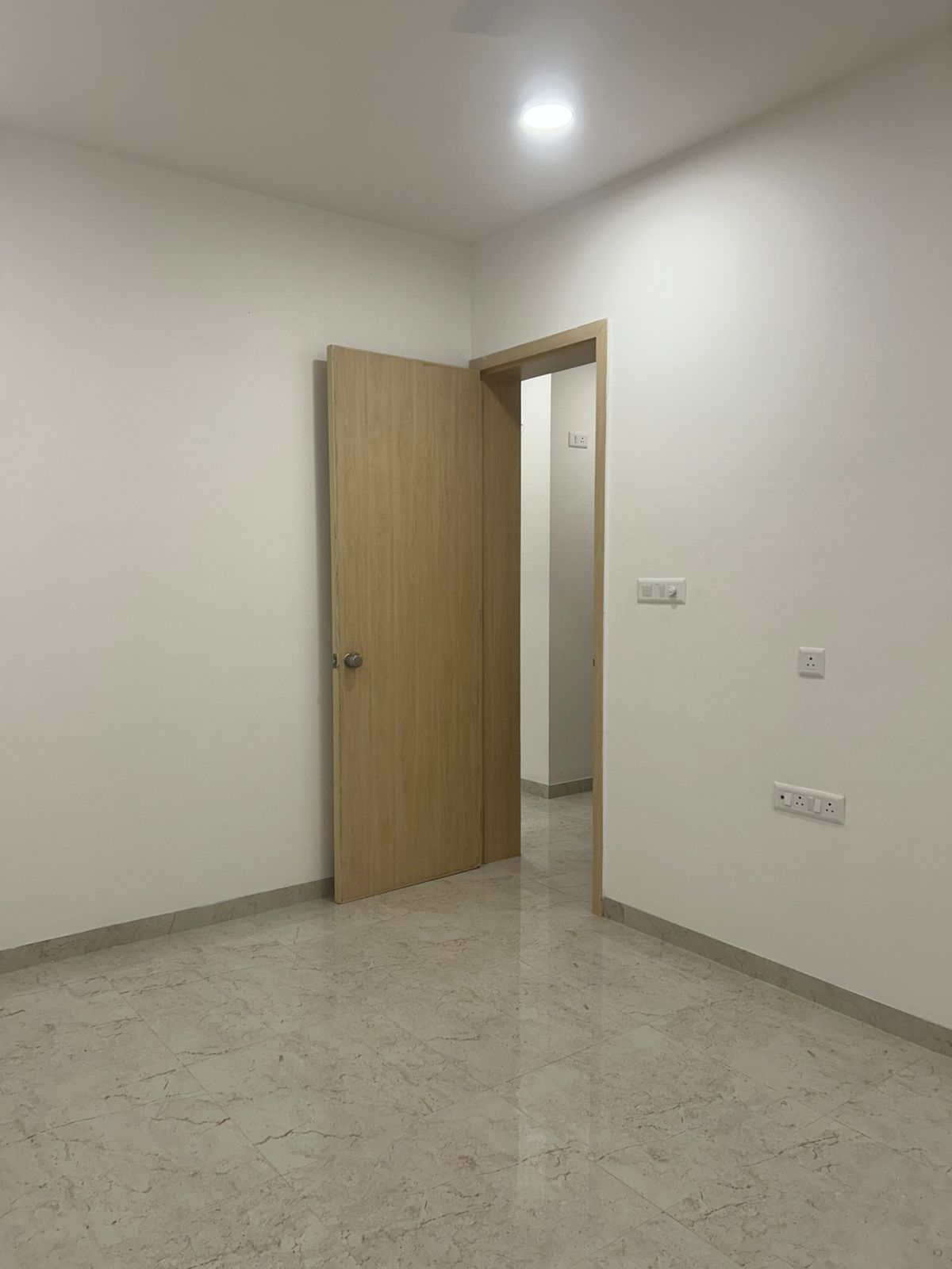 3 BHK Apartment For Rent in Rama Metro Life