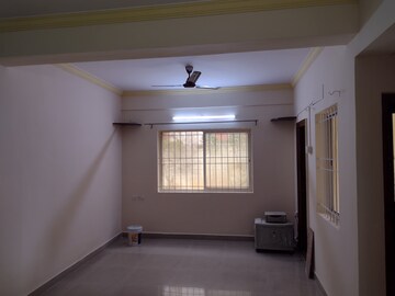 Room in 3 BHK Apartment at Baldota Spring Woods, Sahakara Nagar – for Rent