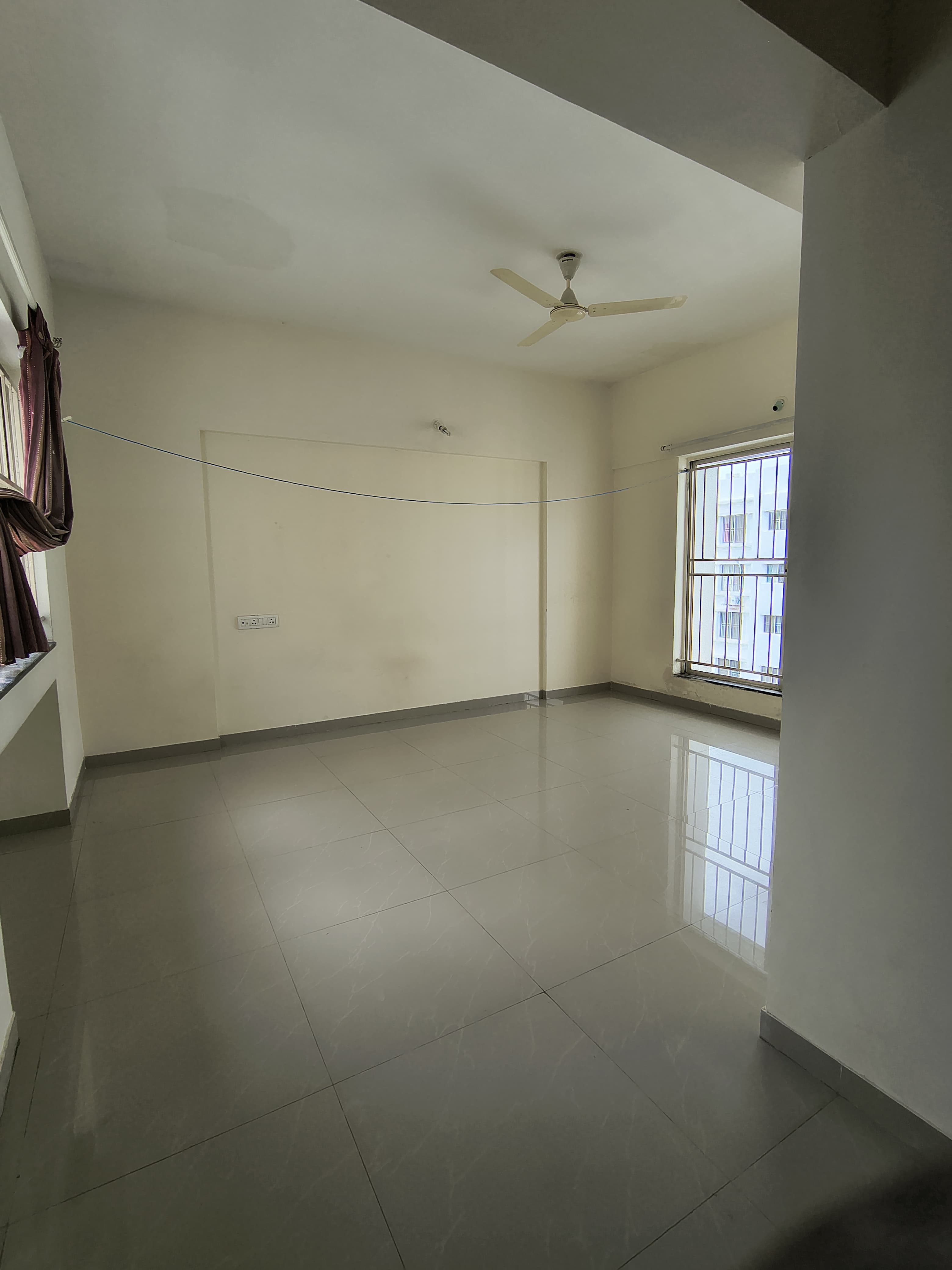1 BHK + Study Room 450 Sq.Ft. Apartment in Kumar Megapolis Saffron