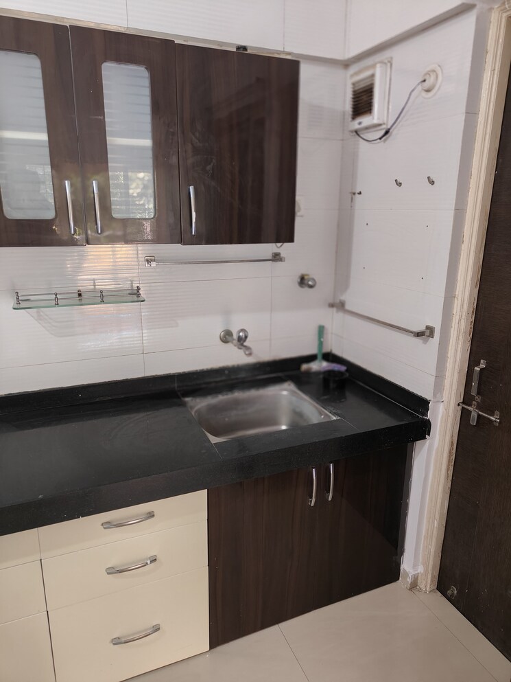 Kitchen, goel-ganga-cypress 3 Bedroom 1200 Sq.Ft. Apartment In Tathawade Pune 9269229