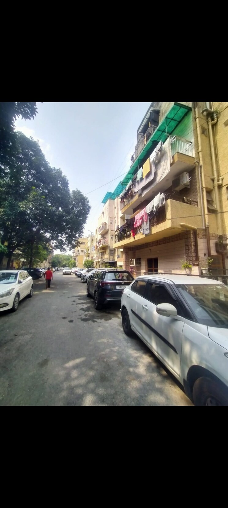 Exterior View, mayur vihar phase 1 3 Bedroom 1600 Sq.Ft. Apartment In Mayur Vihar Phase 1 Delhi 9269317