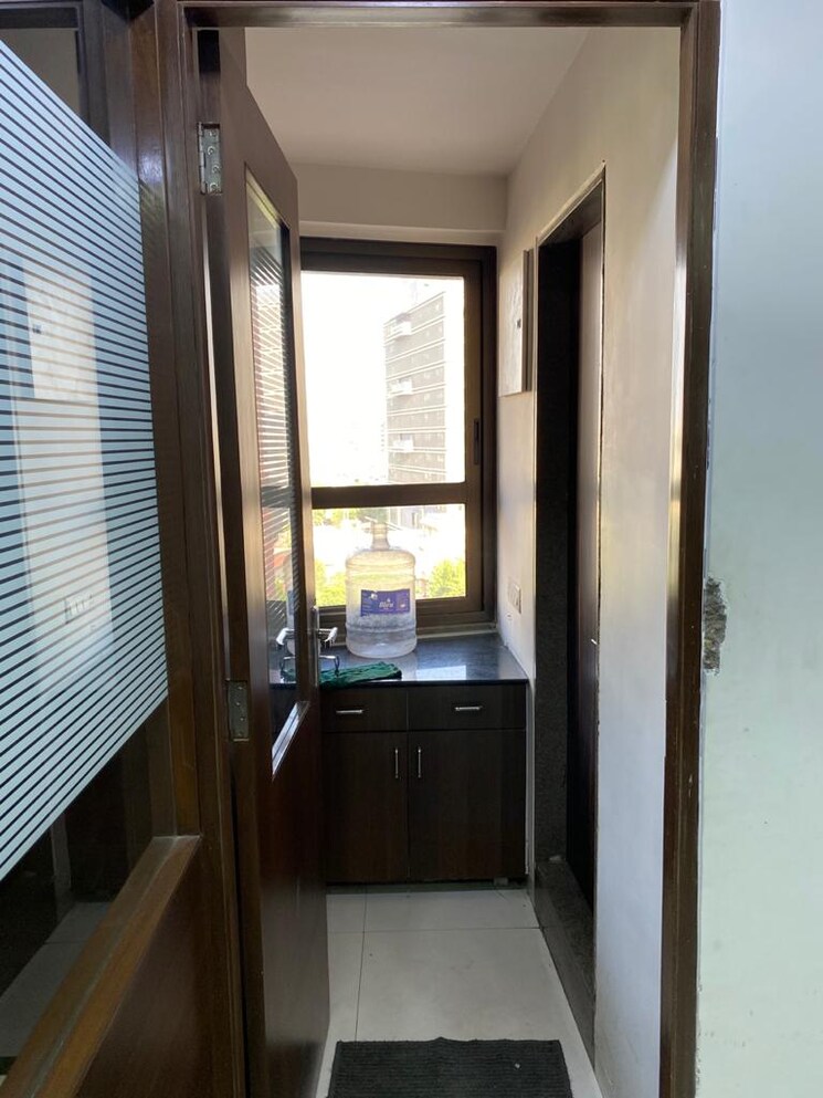 undefined, iscon-emporio Commercial Office Space 675 Sq.Ft. In Jodhpur Ahmedabad 9269310