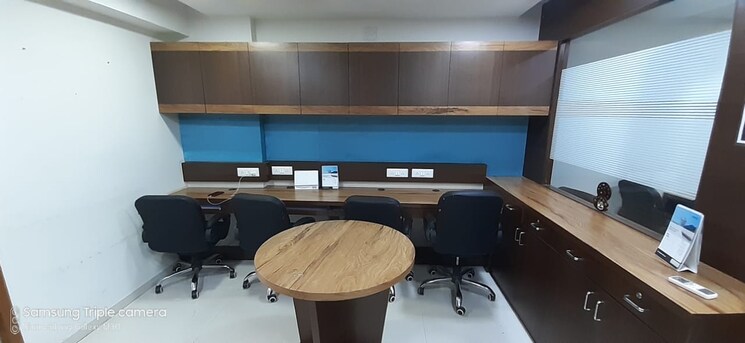 Team Area, iscon-emporio Commercial Office Space 675 Sq.Ft. In Jodhpur Ahmedabad 9269310